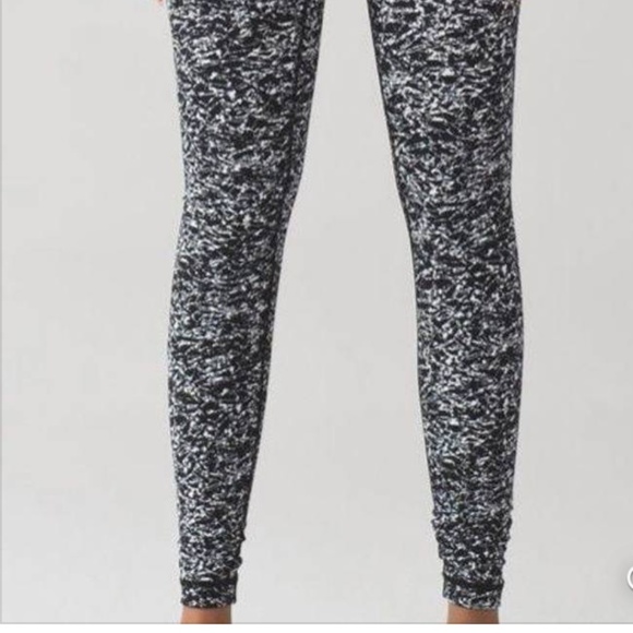 lululemon Wunder Under 111 HR 30” legging in Iced Wave sz 6 - Picture 4 of 8